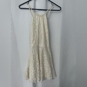 Tobi Cream Lace Dress With Tie Back Size Small